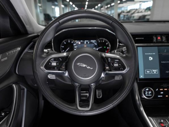 Jaguar XF II Рестайлинг с пробегом 2021 года, цена 4 500 000 рублей, 38223 км, седан, Автокод Объявления