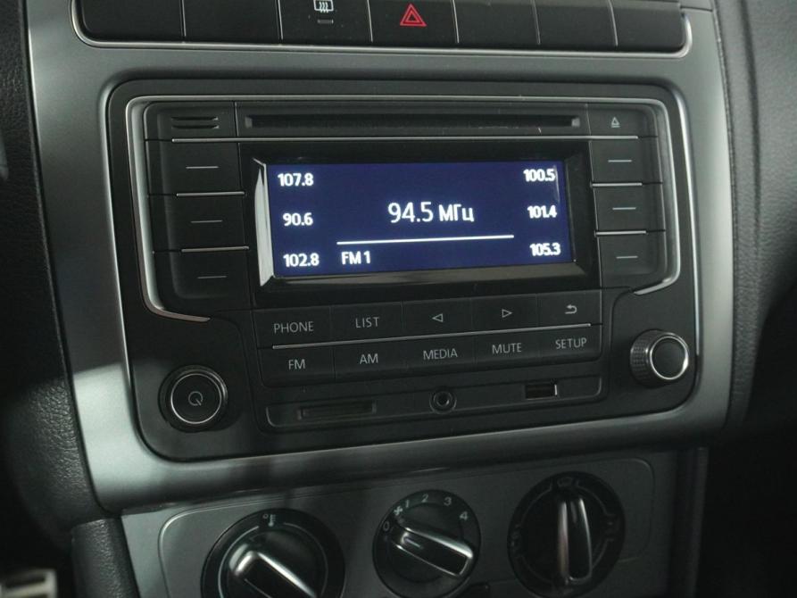 Volkswagen Polo V Рестайлинг Вологда  - изображение 11