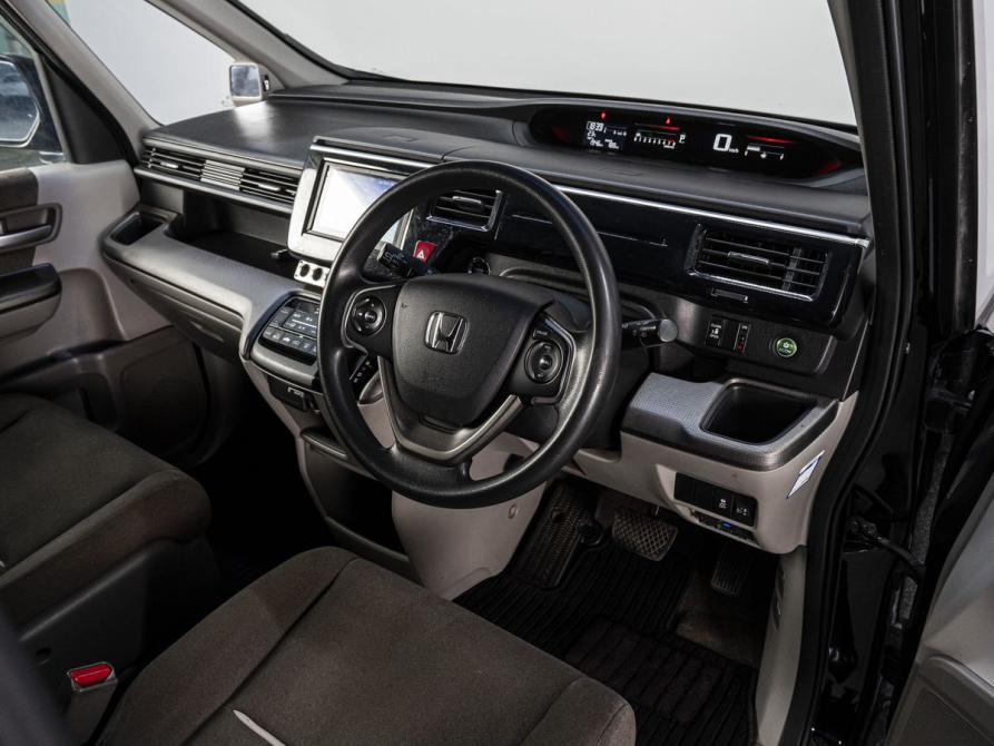 Honda Stepwgn IV Рестайлинг Тюмень  - изображение 10
