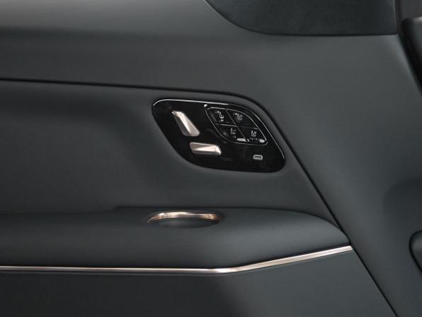 Lynk &amp; Co 900 с пробегом 2025 года, цена 7 819 000 рублей, 65 км, внедорожник, Автокод Объявления