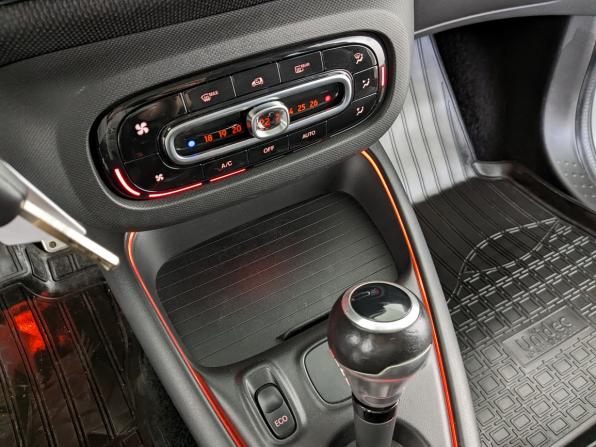 Smart Forfour II с пробегом 2020 года, цена 2 500 000 рублей, 26054 км, хэтчбек, Автокод Объявления