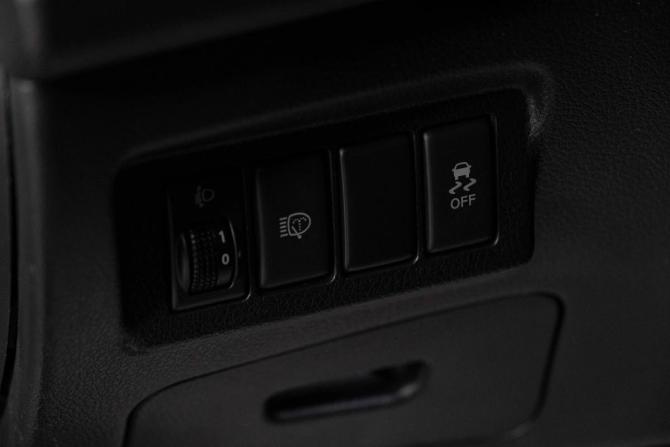 Nissan X-Trail II Рестайлинг с пробегом 2011 года, цена 1 239 000 рублей, 164000 км, внедорожник, Автокод Объявления