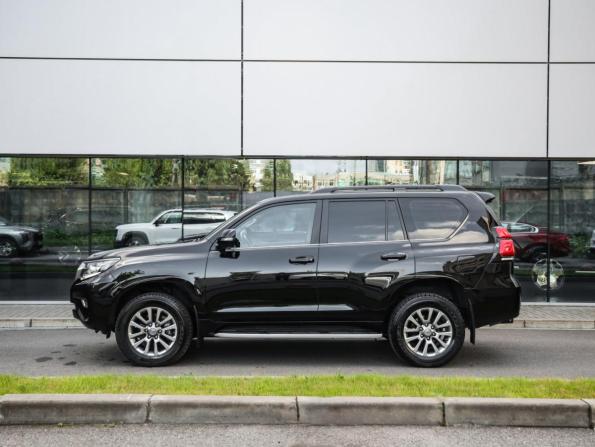 Toyota Land Cruiser Prado 150 Series Рестайлинг 2 с пробегом 2018 года, цена 4 989 000 рублей, 165202 км, внедорожник, Автокод Объявления