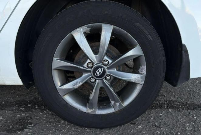 Hyundai Solaris II с пробегом 2018 года, цена 849 000 рублей, 161734 км, седан, Автокод Объявления