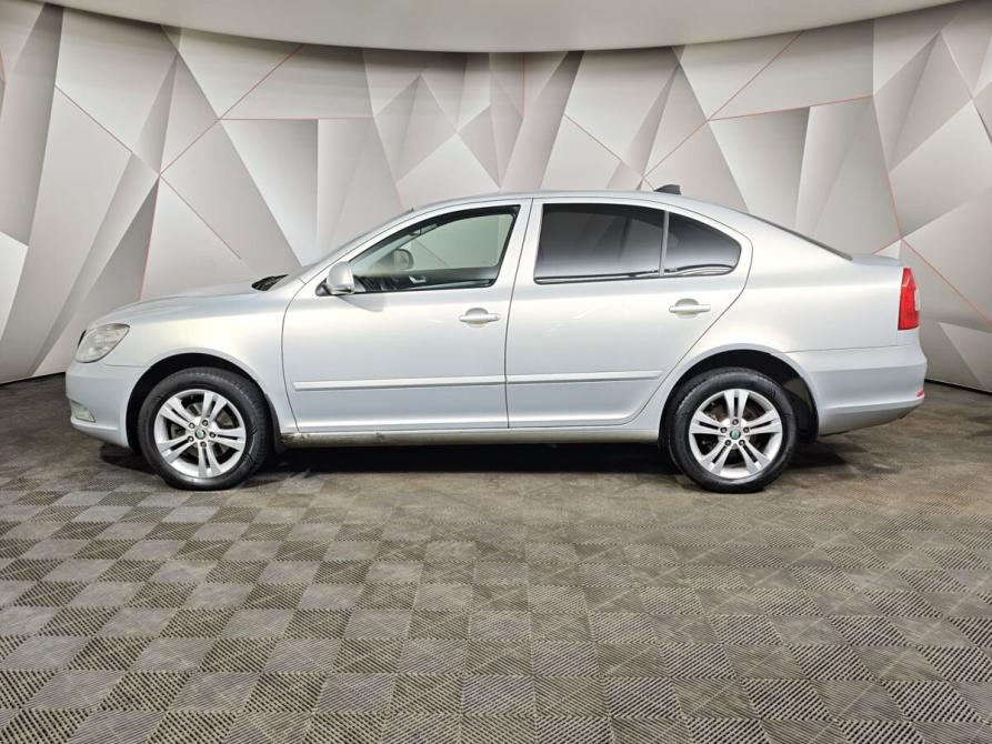 Skoda Octavia II (A5) Рестайлинг Москва  - изображение 5