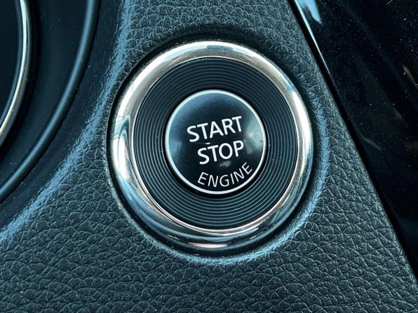 Nissan X-Trail III Рестайлинг с пробегом 2018 года, цена 2 025 000 рублей, 133129 км, внедорожник, Автокод Объявления