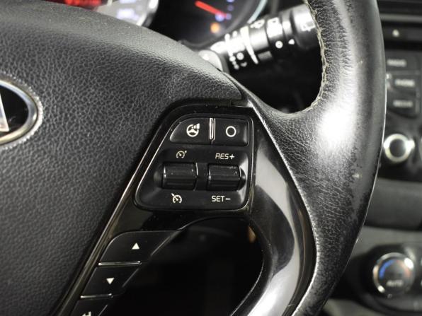 Kia Ceed II с пробегом 2013 года, цена 969 900 рублей, 174669 км, хэтчбек, Автокод Объявления