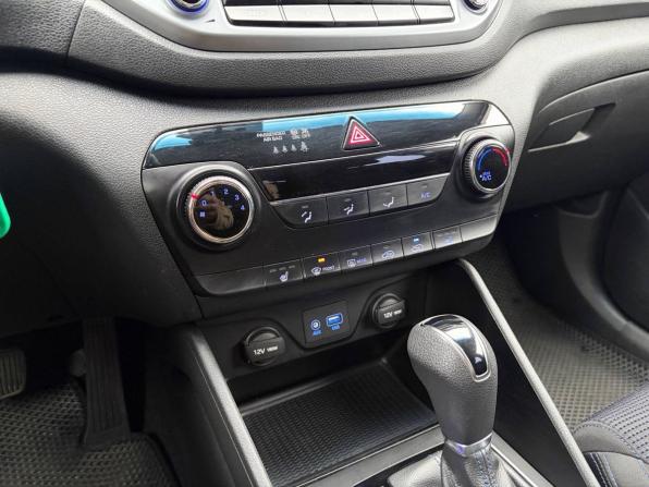 Hyundai Tucson III с пробегом 2016 года, цена 1 545 000 рублей, 189000 км, внедорожник, Автокод Объявления