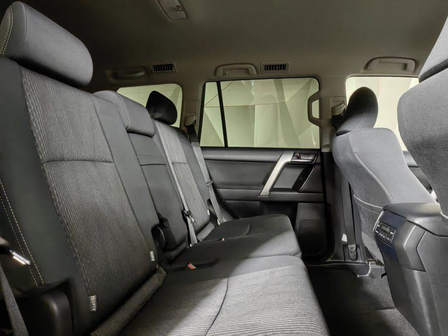 Toyota Land Cruiser Prado 150 Series Рестайлинг 3 Москва  - изображение 16