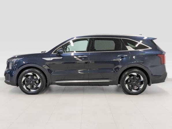 Kia Sorento IV Рестайлинг с пробегом 2024 года, цена 4 895 000 рублей, 25618 км, внедорожник, Автокод Объявления
