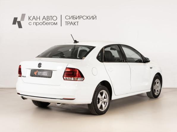Volkswagen Polo V Рестайлинг с пробегом 2017 года, цена 840 000 рублей, 170000 км, седан, Автокод Объявления