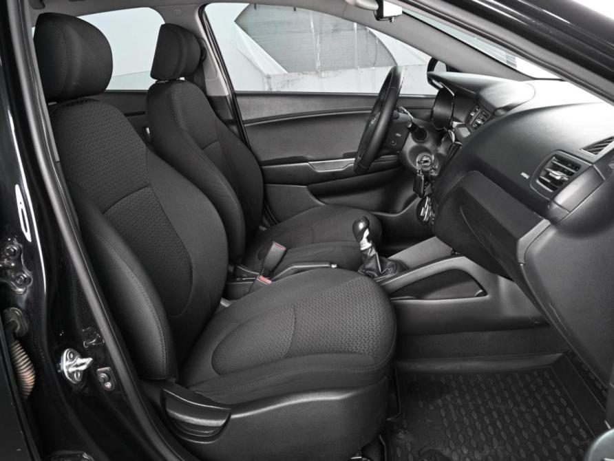Kia Rio III Ростов-на-Дону  - изображение 8