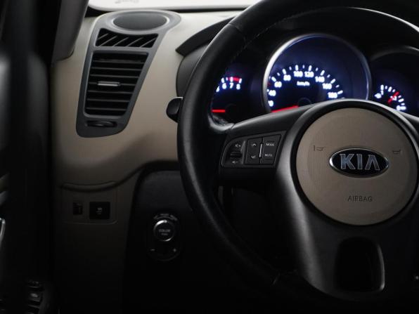 Kia Soul I Рестайлинг с пробегом 2013 года, цена 1 060 046 рублей, 147594 км, хэтчбек, Автокод Объявления