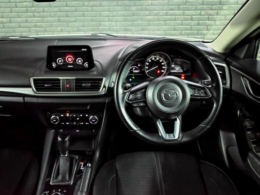 Mazda Axela III Рестайлинг Екатеринбург  - изображение 15