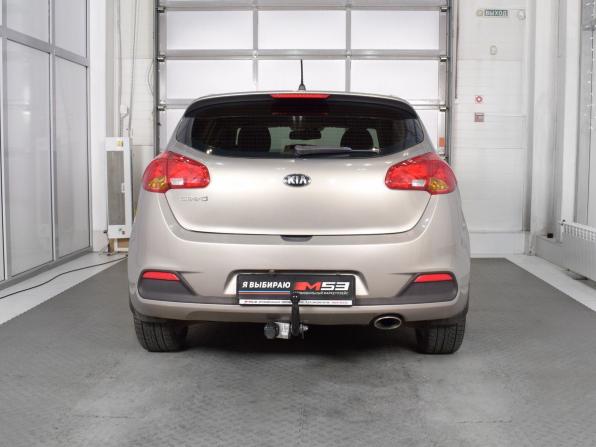Kia Ceed II с пробегом 2012 года, цена 989 999 рублей, 243439 км, хэтчбек, Автокод Объявления