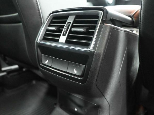 Skoda Karoq I с пробегом 2022 года, цена 2 549 900 рублей, 115000 км, внедорожник, Автокод Объявления