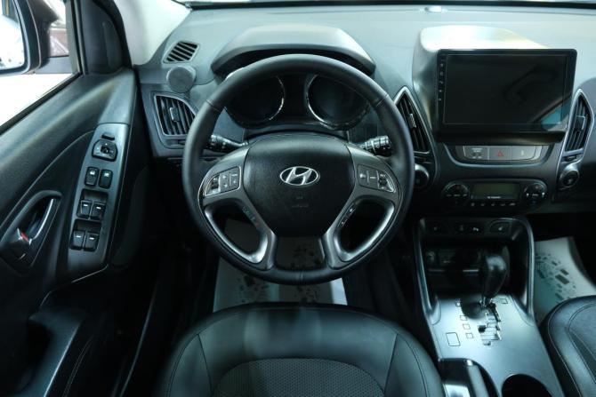 Hyundai ix35 I Рестайлинг с пробегом 2014 года, цена 1 559 000 рублей, 234800 км, внедорожник, Автокод Объявления