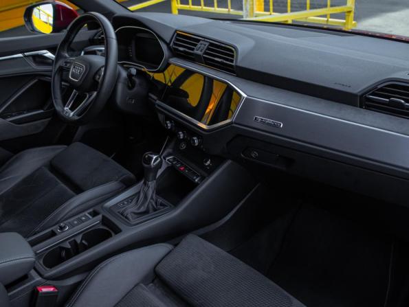 Audi Q3 Sportback II (F3) с пробегом 2021 года, цена 4 350 000 рублей, 26001 км, внедорожник, Автокод Объявления