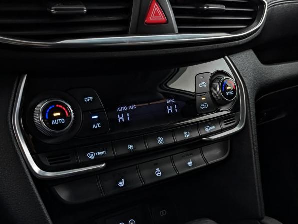Hyundai Santa Fe IV с пробегом 2018 года, цена 2 695 000 рублей, 97555 км, внедорожник, Автокод Объявления
