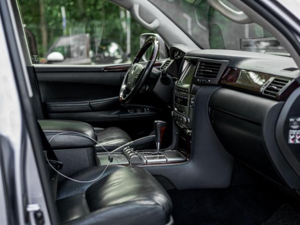 Lexus LX III с пробегом 2011 года, цена 2 713 000 рублей, 345458 км, внедорожник, Автокод Объявления