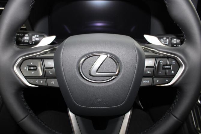 Lexus GX III с пробегом 2026 года, цена 18 700 000 рублей, 10 км, внедорожник, Автокод Объявления