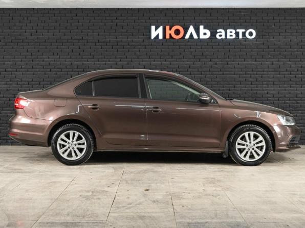 Volkswagen Jetta VI Рестайлинг с пробегом 2015 года, цена 995 000 рублей, 244112 км, седан, Автокод Объявления