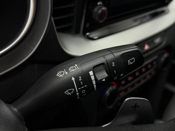 Kia Ceed III с пробегом 2020 года, цена 1 750 000 рублей, 83000 км, хэтчбек, Автокод Объявления