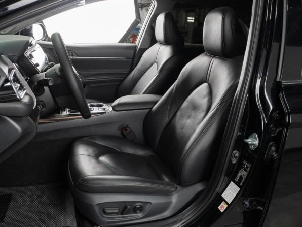 Toyota Camry VIII (XV70) с пробегом 2018 года, цена 2 779 000 рублей, 135312 км, седан, Автокод Объявления