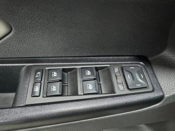 Lada (ВАЗ) Vesta I с пробегом 2022 года, цена 1 307 000 рублей, 41938 км, универсал, Автокод Объявления