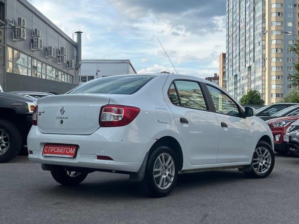 Renault Logan II с пробегом 2017 года, цена 679 000 рублей, 170200 км, седан, Автокод Объявления