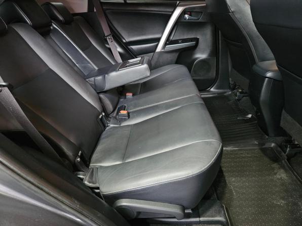 Toyota RAV4 IV (XA40) Рестайлинг с пробегом 2016 года, цена 2 390 000 рублей, 170642 км, внедорожник, Автокод Объявления