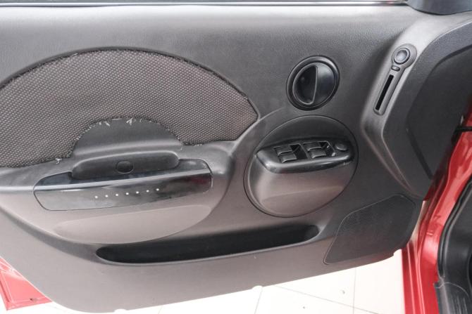 Chevrolet Aveo I с пробегом 2005 года, цена 299 000 рублей, 225000 км, седан, Автокод Объявления