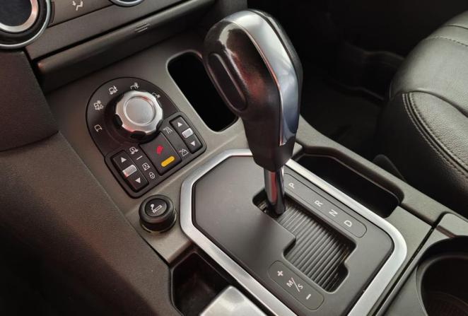 Land Rover Discovery IV с пробегом 2011 года, цена 1 470 000 рублей, 187051 км, внедорожник, Автокод Объявления