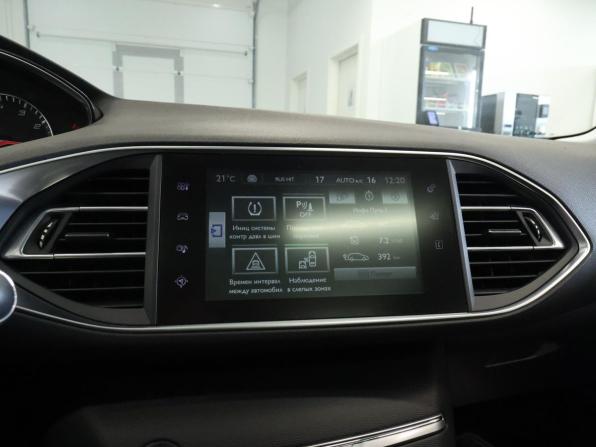 Peugeot 308 II с пробегом 2014 года, цена 1 108 000 рублей, 108154 км, хэтчбек, Автокод Объявления