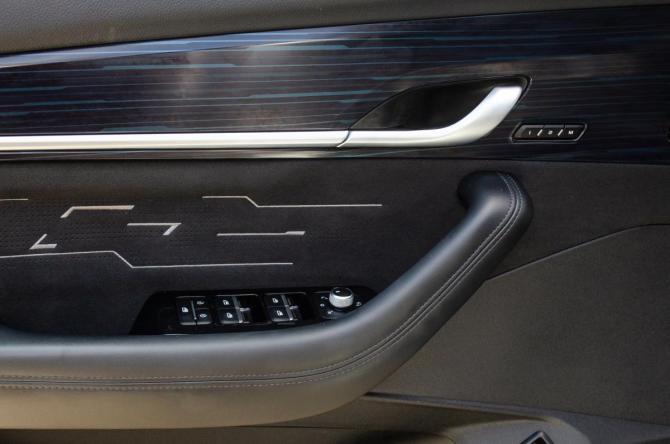 Geely Monjaro I с пробегом 2024 года, цена 3 250 000 рублей, 60000 км, внедорожник, Автокод Объявления