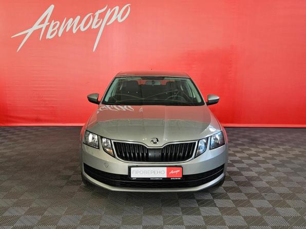 Skoda Octavia III (A7) Рестайлинг с пробегом 2017 года, цена 1 499 000 рублей, 122000 км, лифтбек, Автокод Объявления