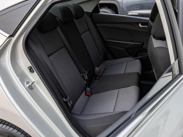 Hyundai Solaris II с пробегом 2018 года, цена 1 445 000 рублей, 75738 км, седан, Автокод Объявления