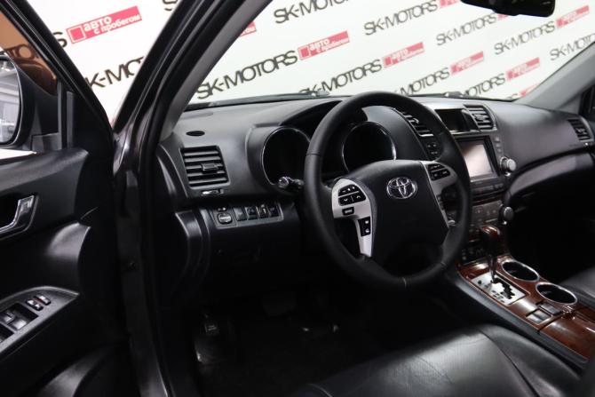 Toyota Highlander II (XU40) Рестайлинг с пробегом 2012 года, цена 2 195 950 рублей, 210578 км, внедорожник, Автокод Объявления