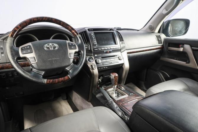 Toyota Land Cruiser 200 Series с пробегом 2010 года, цена 3 099 000 рублей, 255617 км, внедорожник, Автокод Объявления