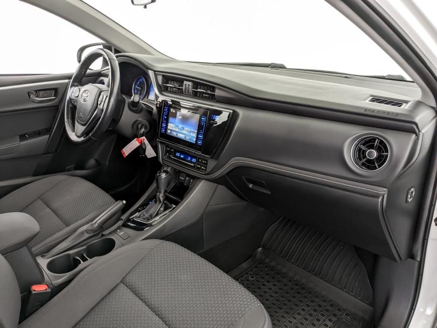 Toyota Corolla XI (E160 E170 E180) Рестайлинг 1 Москва  - изображение 11