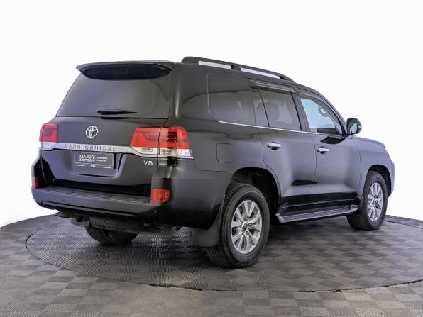 Toyota Land Cruiser 200 Series Рестайлинг 2 с пробегом 2016 года, цена 5 799 000 рублей, 107558 км, внедорожник, Автокод Объявления