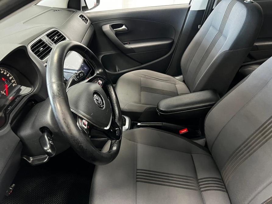 Volkswagen Polo V Рестайлинг Казань  - изображение 13