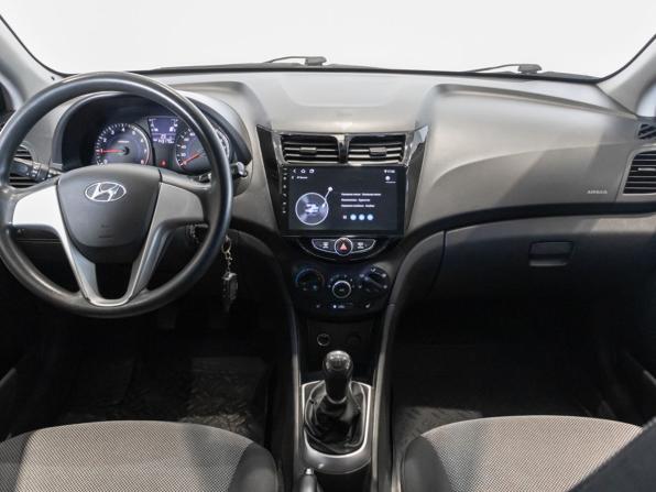 Hyundai Solaris I с пробегом 2014 года, цена 760 000 рублей, 143200 км, седан, Автокод Объявления