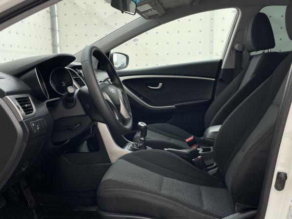 Hyundai i30 II с пробегом 2012 года, цена 935 000 рублей, 139067 км, хэтчбек, Автокод Объявления