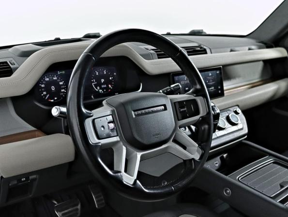 Land Rover Defender II с пробегом 2021 года, цена 4 150 000 рублей, 240275 км, внедорожник, Автокод Объявления