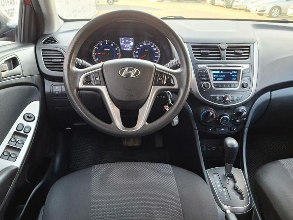 Hyundai Solaris I Рестайлинг с пробегом 2015 года, цена 869 000 рублей, 162969 км, хэтчбек, Автокод Объявления