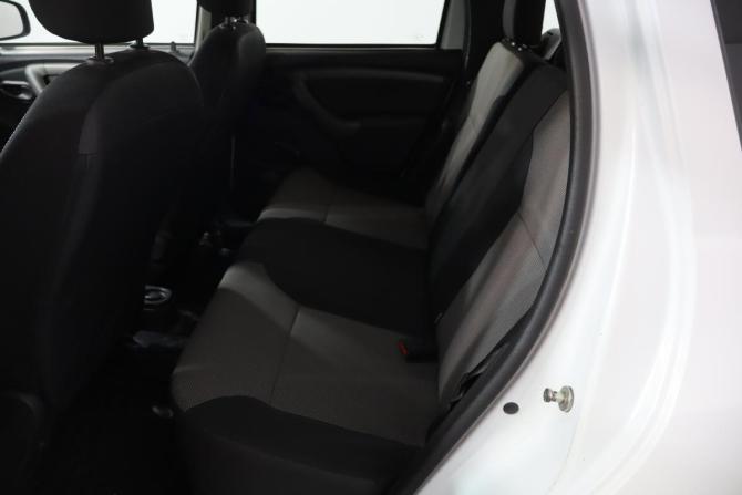 Renault Duster I Рестайлинг с пробегом 2017 года, цена 919 000 рублей, 215000 км, внедорожник, Автокод Объявления