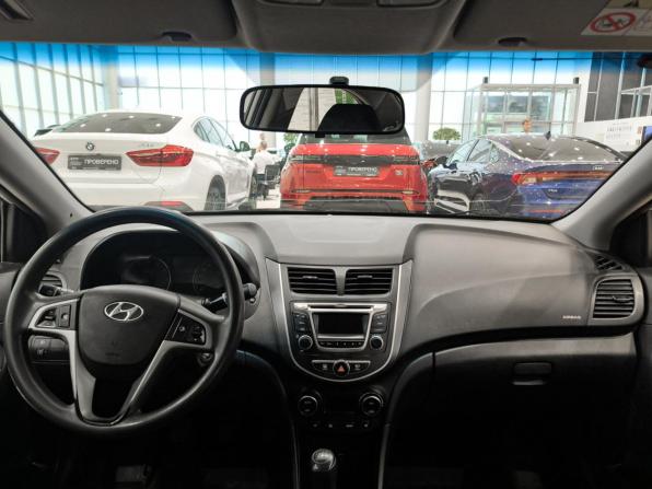 Hyundai Solaris I Рестайлинг с пробегом 2015 года, цена 865 000 рублей, 178276 км, седан, Автокод Объявления