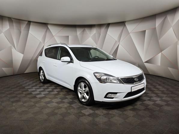 Kia Ceed I Рестайлинг с пробегом 2011 года, цена 698 000 рублей, 203471 км, универсал, Автокод Объявления