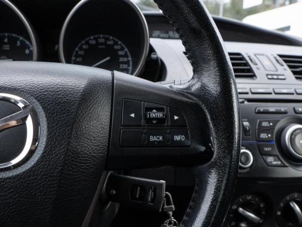 Mazda 3 II (BL) Рестайлинг с пробегом 2013 года, цена 1 180 000 рублей, 188191 км, седан, Автокод Объявления